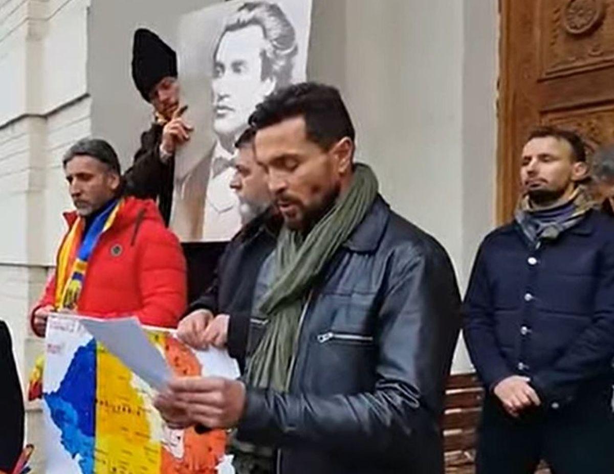 Eugen Sechila, sfătuitorul lui Călin Georgescu, la manifestații cu ultrașii