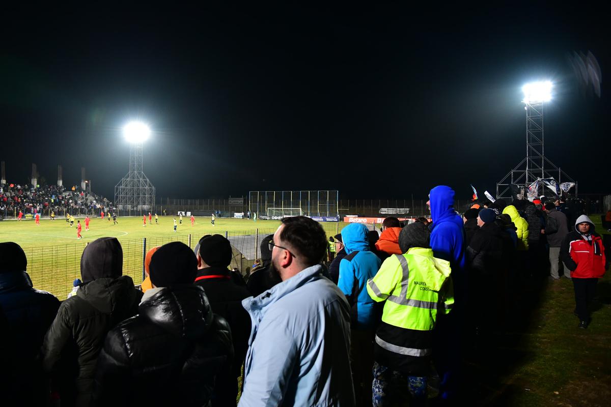 Gigi Becali a intrat în direct și l-a acuzat pe fotbalistul FCSB-ului că s-a dat LOVIT ca să nu joace: „Vrăjeală din asta”