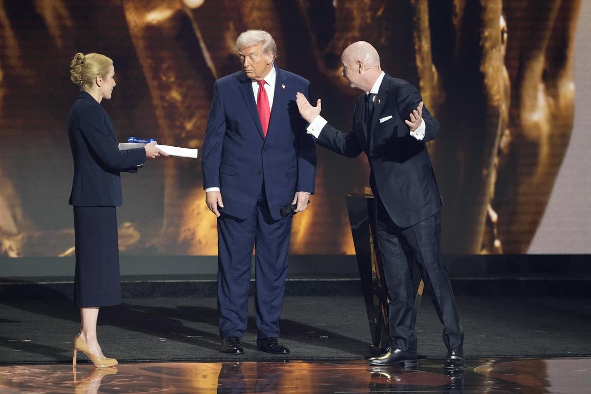 Donald Trump a primit Premiul FIFA pentru Pace