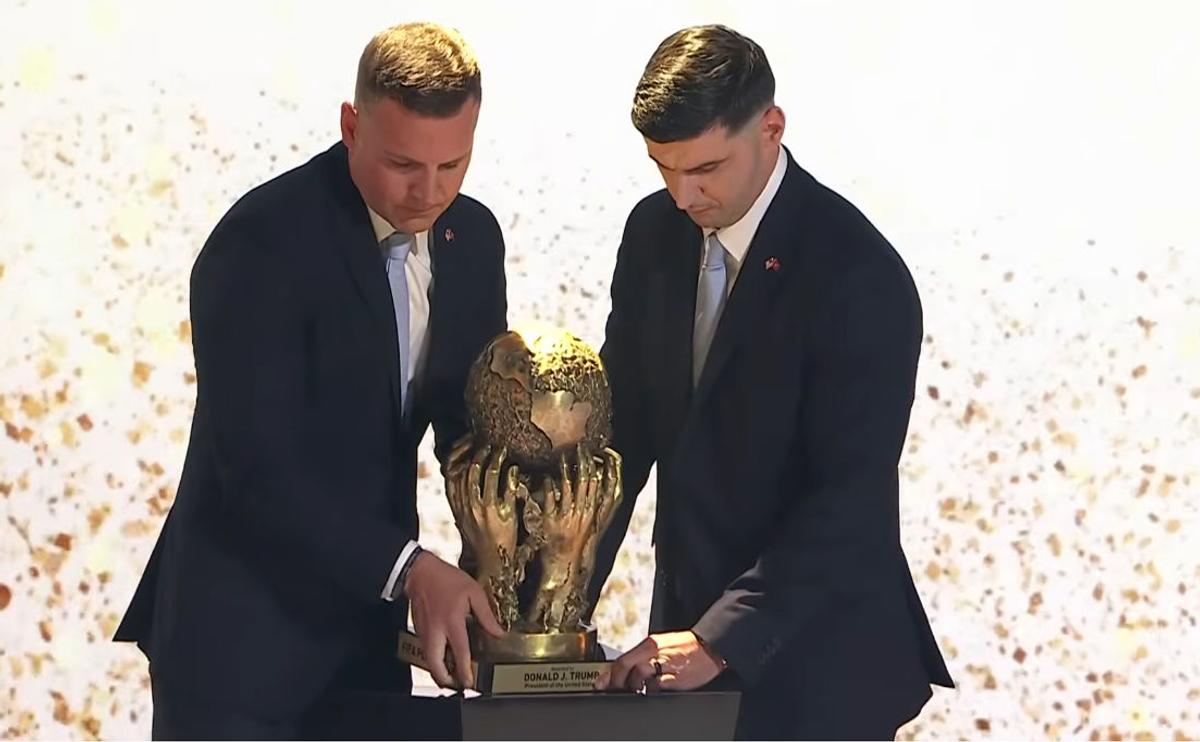 Donald Trump a primit Premiul FIFA pentru Pace