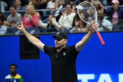 Andy Roddick într-un meci demonstrativ înainte de US Open 2025 Foto: Imago Images