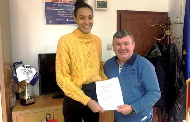 Nneka Onyejekwe la Dinamo! Transfer sonor al echipei de volei feminin din „Ștefan cel Mare”