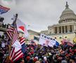 Suporterii lui Donald Trump au intrat cu forța în clădirea Capitoliului și blochează validarea lui Joe Biden. Sursă foto: Imago Images