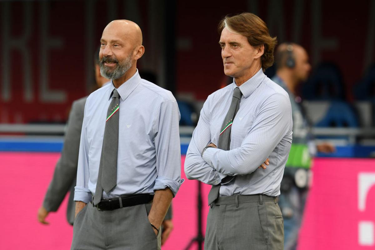 FOTO. 30 de imagini celebre din cariera lui Gianluca Vialli