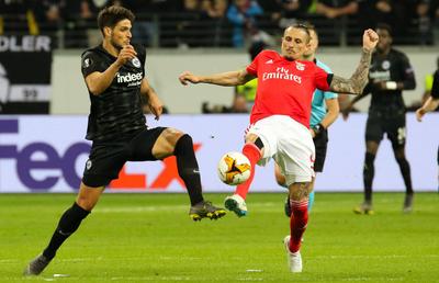 Dinamo vrea să dea lovitura cu un fotbalist care a jucat la Benfica » Care este stadiul negocierilor