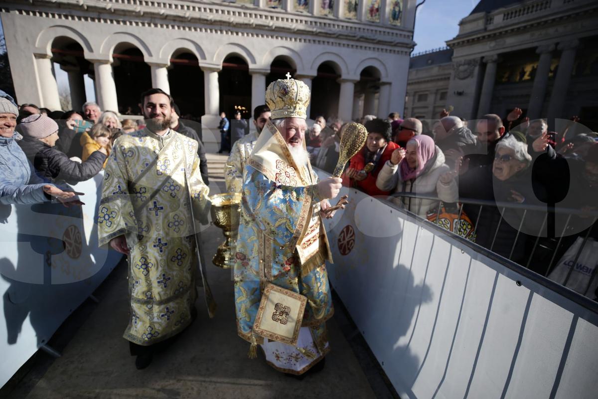 Gigi Becali la Catedrala Patriarhală - 6 ianuarie