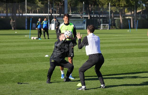 Juri Cisotti a făcut cunoștință cu metodele lui Neubert: „Tempo, Juri, tempo” » Cum a decurs primul antrenament făcut de FCSB în Antalya + Cine a lipsit
