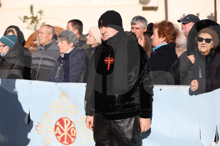 Gigi Becali la programul liturgic al sărbătorii Botezului Domnului la Catedrala Patriarhală. FOTO: Dumitru Angelescu (Libertatea / GSP)