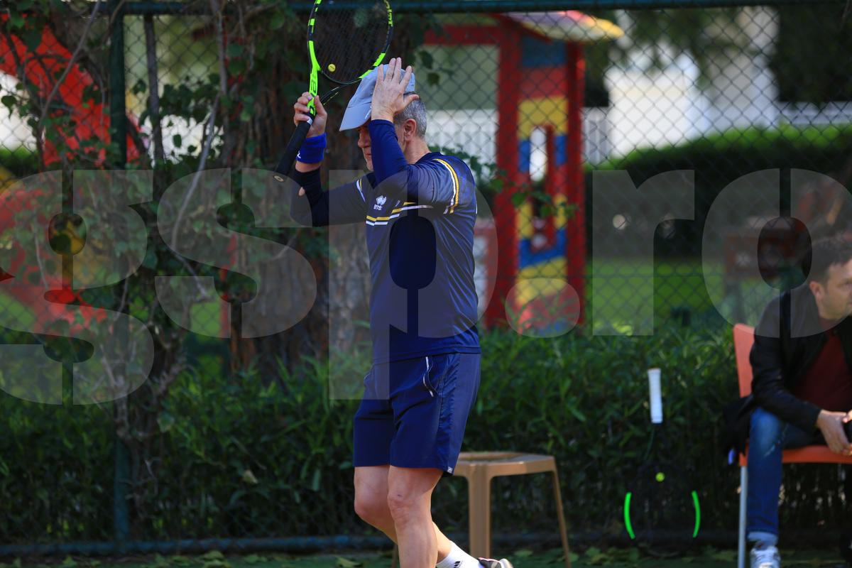 Valeriu Iftime joacă tenis în Antalya