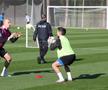 Juri Cisotti a făcut cunoștință cu metodele lui Neubert: „Tempo, Juri, tempo” » Cum a decurs primul antrenament făcut de FCSB în Antalya + Cine a lipsit