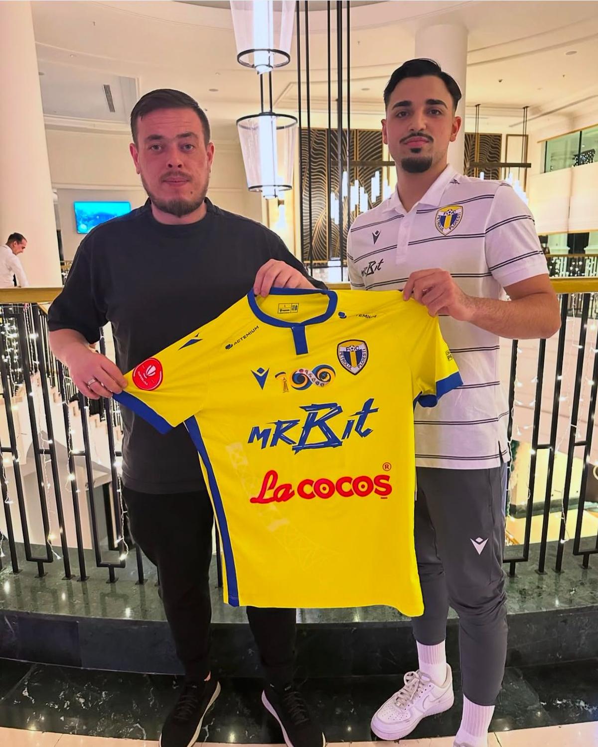 „Bine ai venit” » Petrolul și-a prezentat al doilea transfer al iernii! A semnat până în 2026