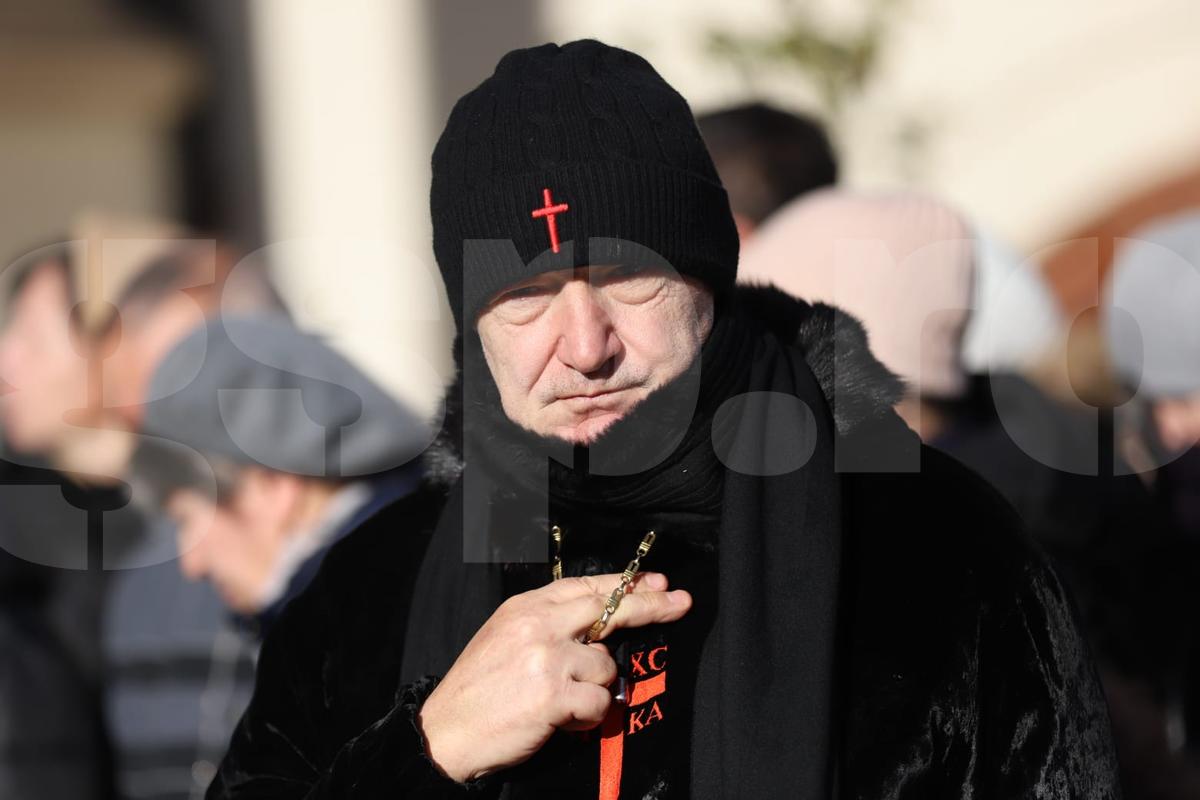 Gigi Becali la Catedrala Patriarhală - 6 ianuarie