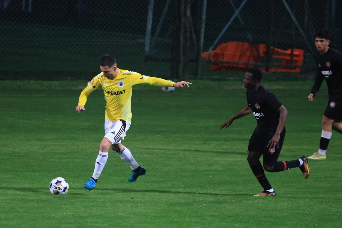 U Cluj - Fatih Karagumrük 1-2