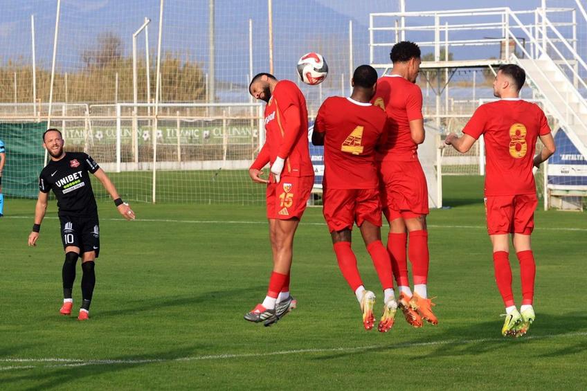 Hermannstadt - Kayserispor, meci nul la primul test din Antalya al băieților lui Dorinel Munteanu // foto: Ionuț Iordache (GSP)