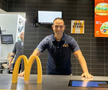 Alexander Nouri s-a angajat la McDonald’s // foto: X