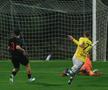 Imagini de la meciul U Cluj - Fatih Karagumrük 1-2 FOTO: Ionuţ Iordache (GSP)