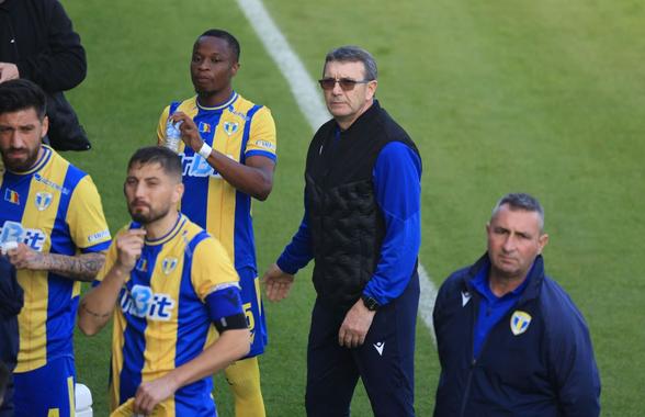 Două goluri în Petrolul - Gaziantep » Neagoe s-a enervat la primul amical al „lupilor”, împotriva lui Sorescu și Maxim