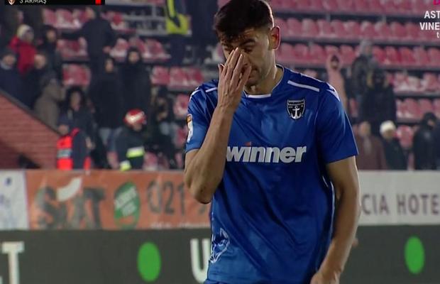 VOLUNTARI - FCSB // VIDEO Igor Armaș, două gafe inexplicabile în 2020: penalty cu Clinceni și „roșu” cu FCSB