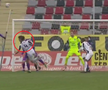 În minutul 47 al meciului dintre Astra și FC Argeș, la scorul de 0-0, giugiuvenii ar fi trebuit să beneficieze de un penalty @Captură TV Telekom Sport