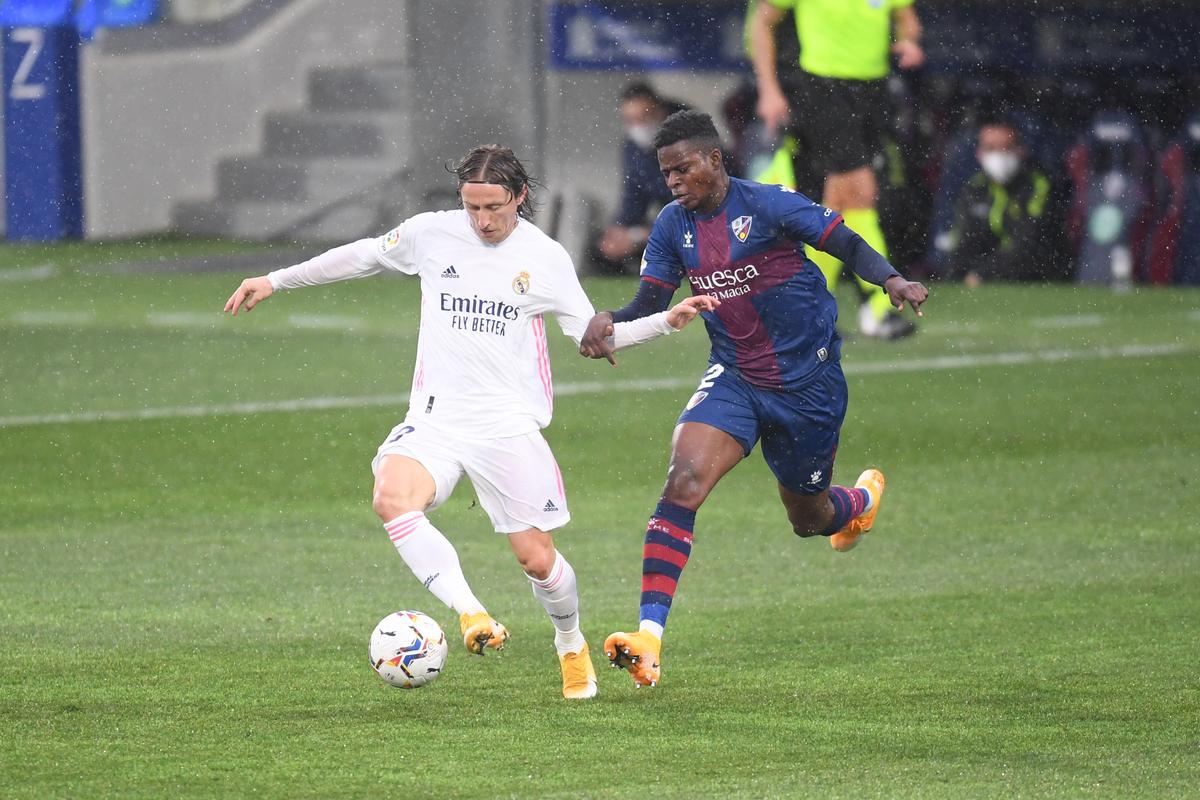 Huesca - Real Madrid 1-2 // 06.02.2021