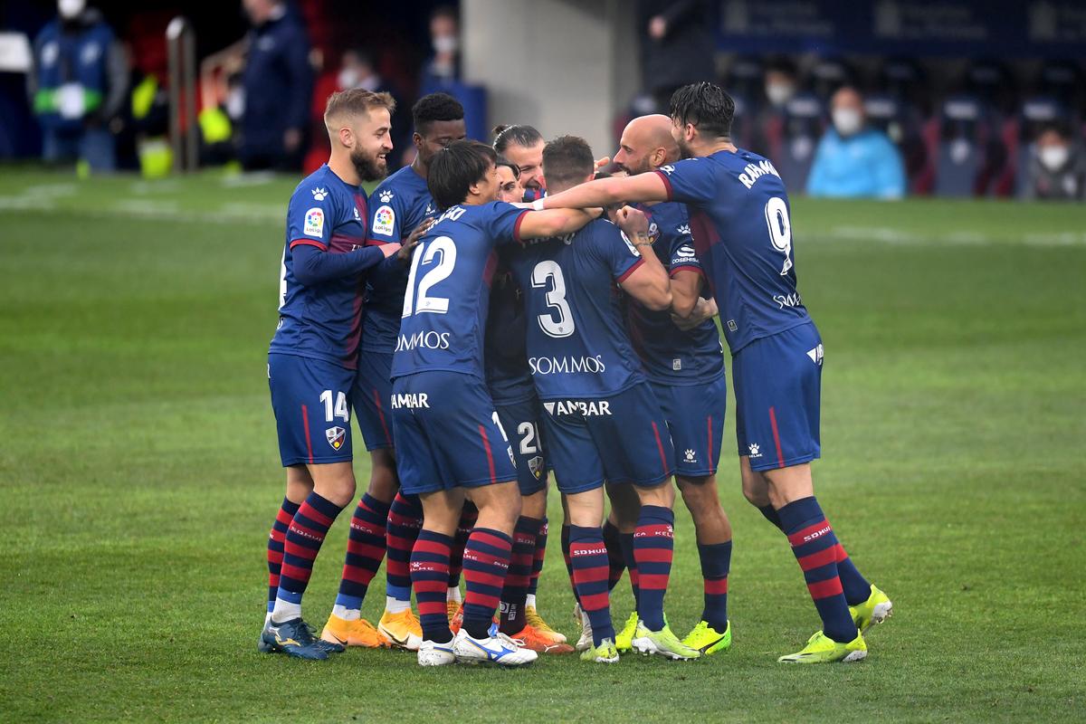 Huesca - Real Madrid 1-2 // 06.02.2021