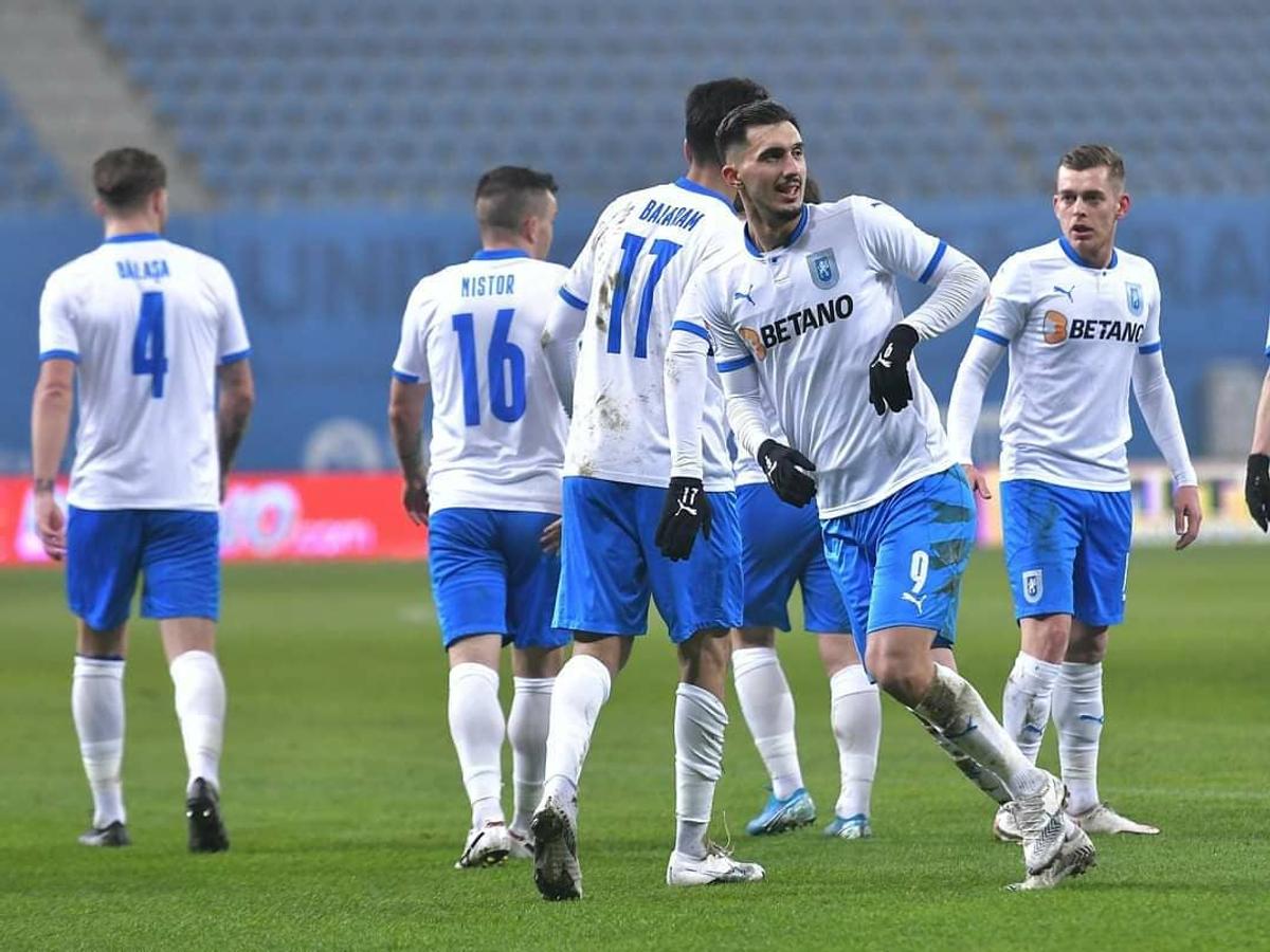 Universitatea Craiova, la un pas de încă un transfer tare! Oltenii au acord cu jucătorul, dar mai este de făcut doar un pas: „Mai avem timp”
