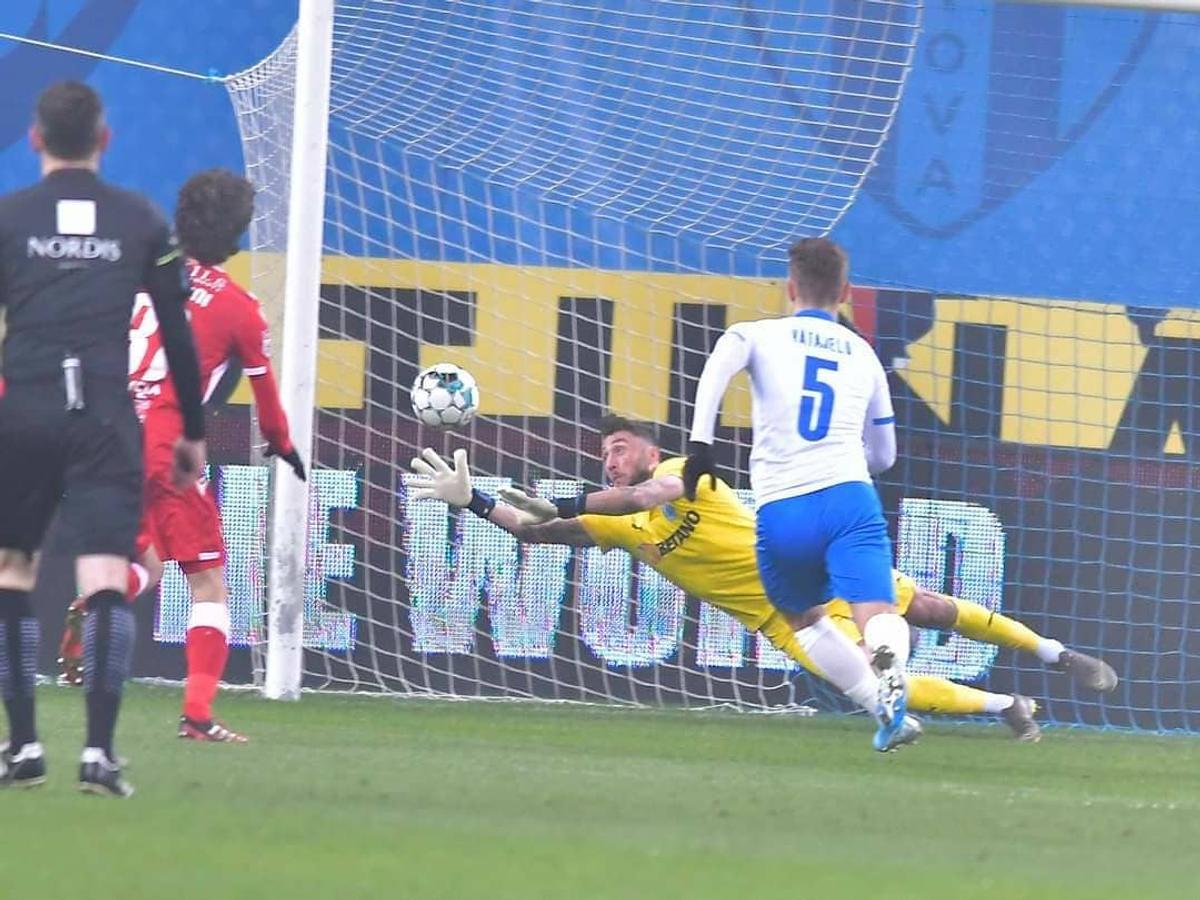 Craiova - Dinamo 1-0 / 6 feb. 2021