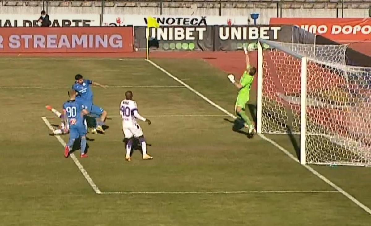 Golul lui Kehinde Fatai în FC Argeș - Academica Clinceni