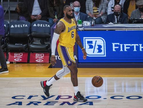 LeBron James a revenit după o accidentare