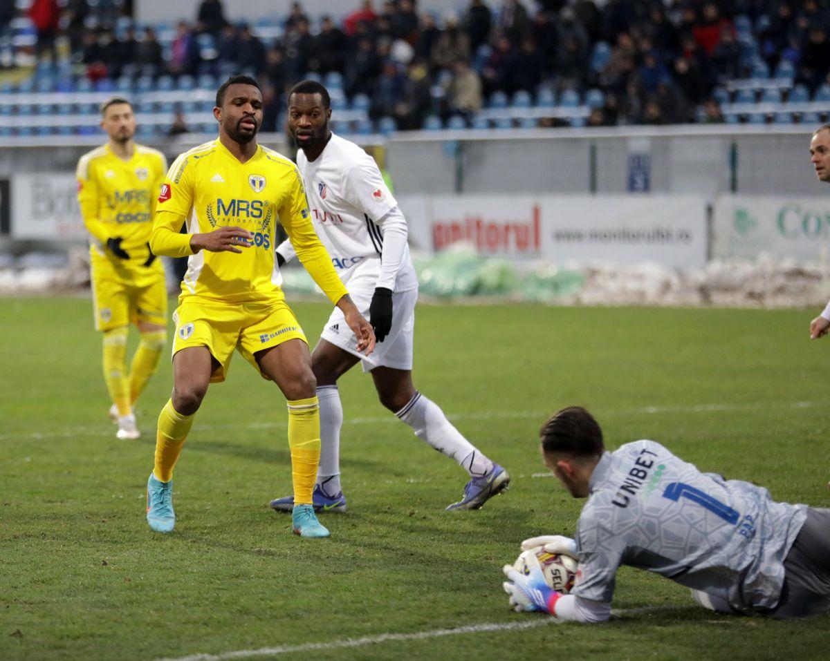 Așa s-a marcat cel mai rapid gol al sezonului în SuperLigă! Acțiune-fulger în secunda 54