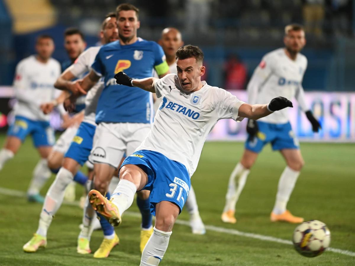 Farul, victorie de lider cu CSU Craiova » Hagi revine pe primul loc în SuperLigă și se califică matematic în play-off! Clasamentul ACUM