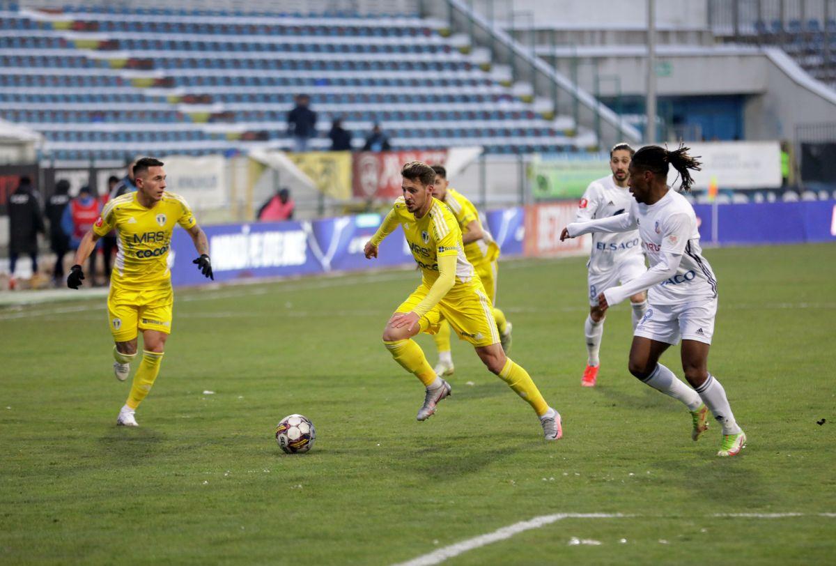 Așa s-a marcat cel mai rapid gol al sezonului în SuperLigă! Acțiune-fulger în secunda 54