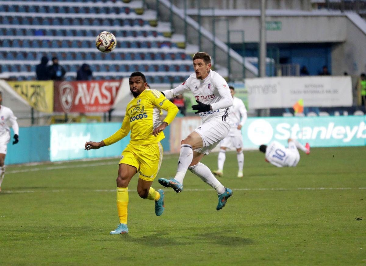 Așa s-a marcat cel mai rapid gol al sezonului în SuperLigă! Acțiune-fulger în secunda 54