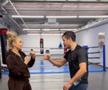 Anamaria Prodan a intrat în sală și învață mișcări de box de la iubit! Imagini de la antrenament