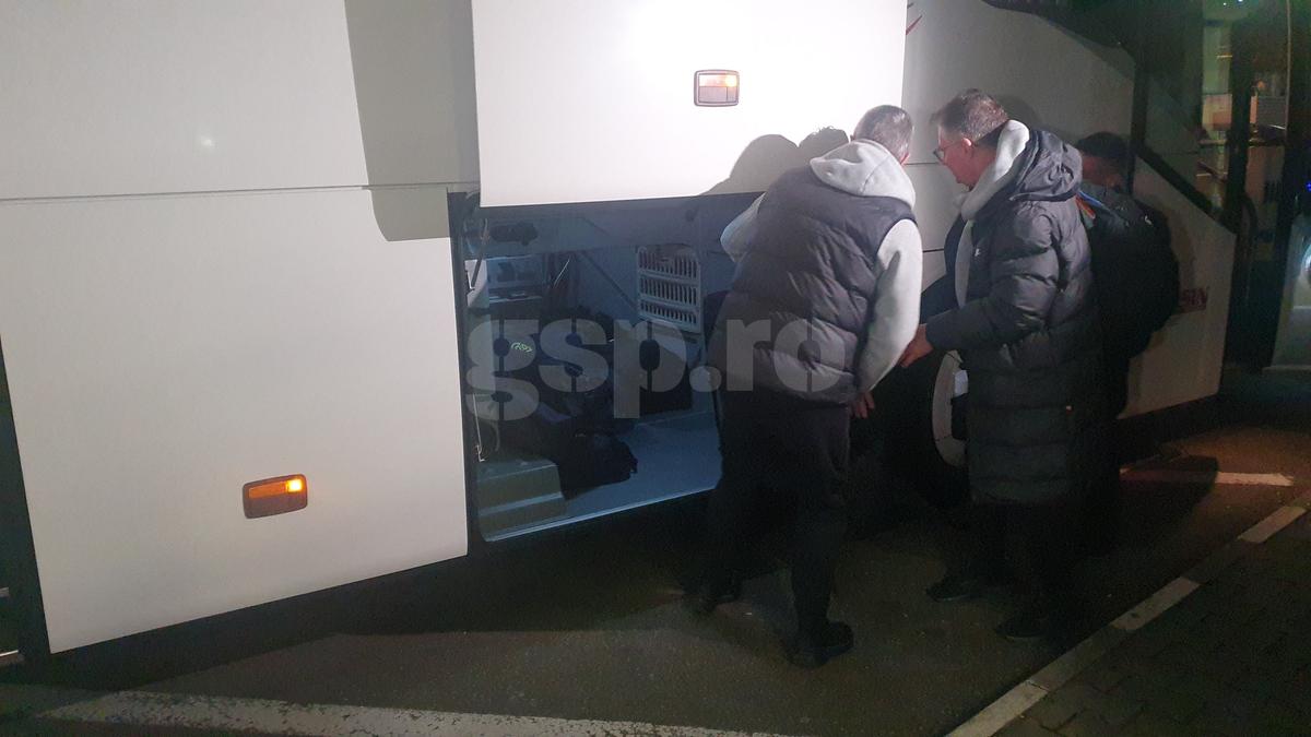 Petrolul - FCSB, imagini înainte de meci