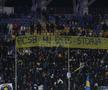 Mesaj afișat de Petrolul în meciul cu FCSB. Foto: Ionuț Iordache GSP