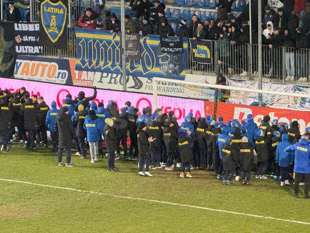 Nu s-a văzut la TV » „Invazie” la pauza duelului Petrolul - FCSB