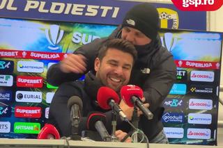 Moment interzis minorilor în conferința lui Adrian Mutu » A intrat peste antrenor: „Bă...”