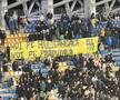 Mesaj afișat de Petrolul în meciul cu FCSB. Foto: Andrei Furnigă GSP
