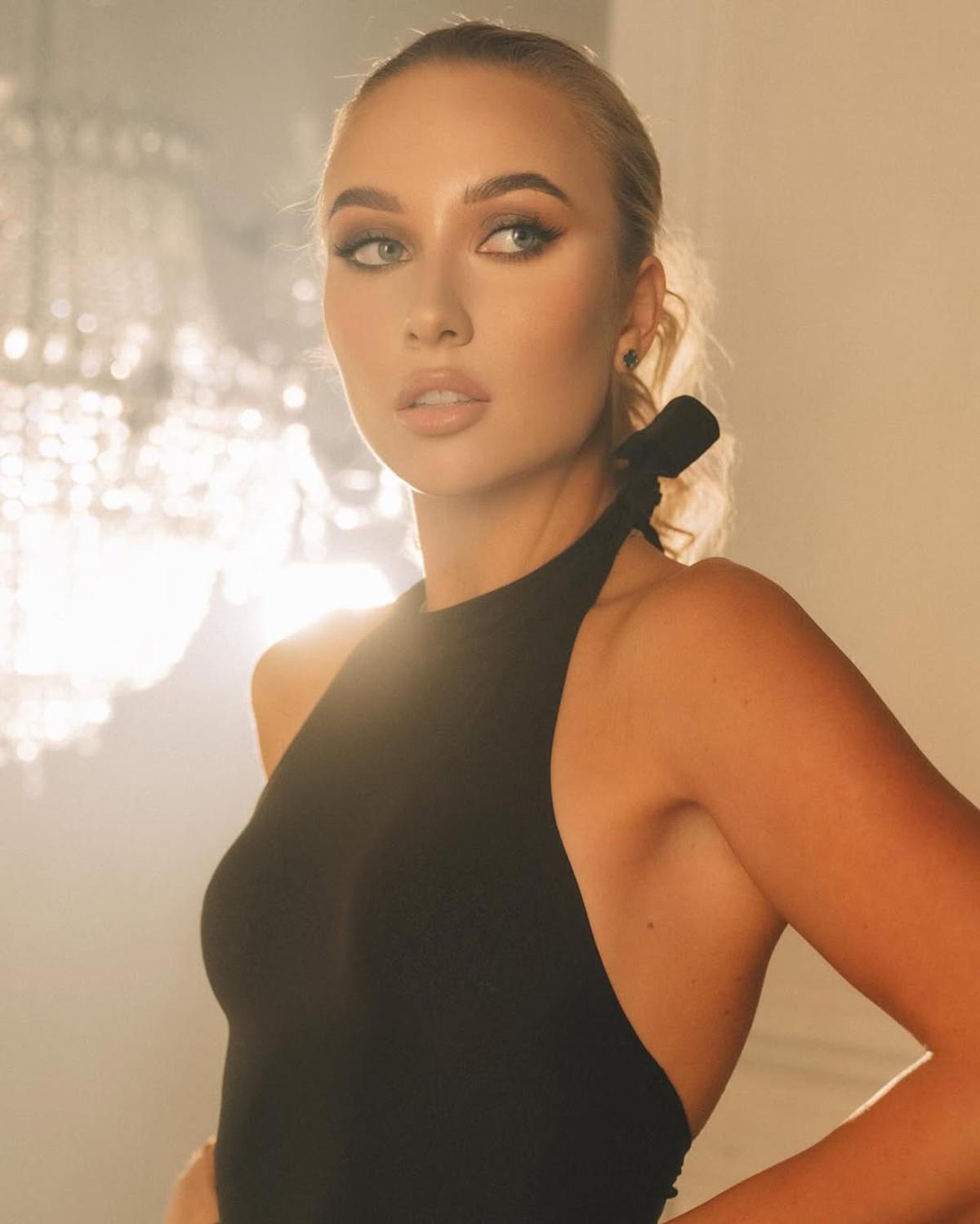 Anastasia Potapova, rusoaica fotomodel din WTA