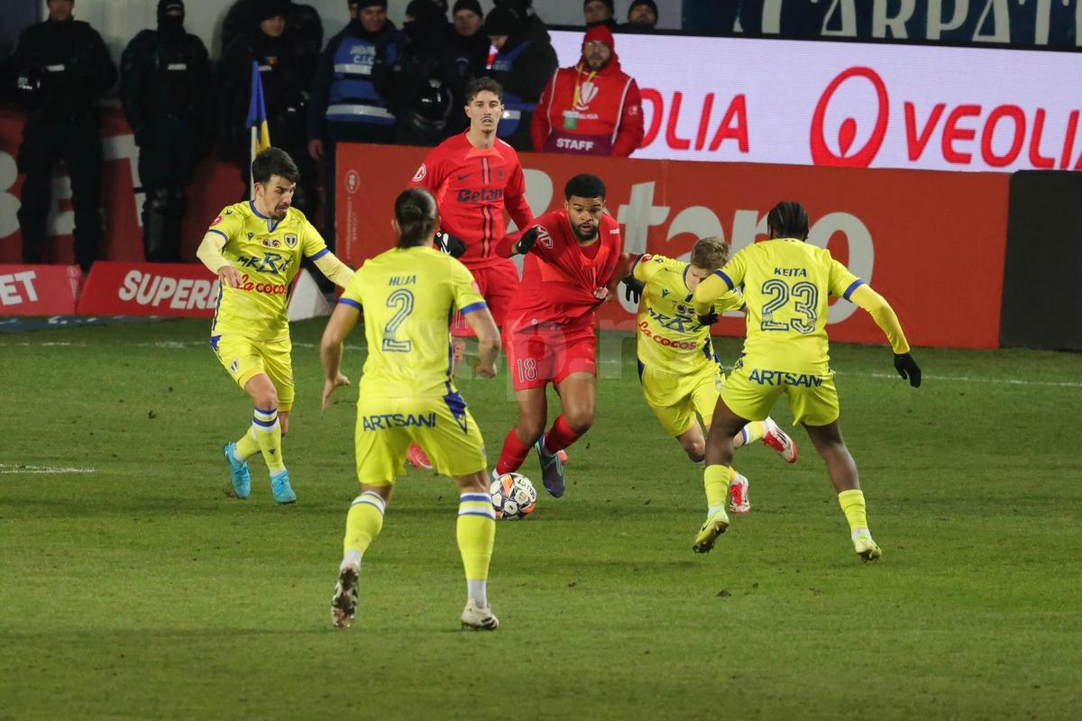 Petrolul - FCSB, imagini de joc/ Foto: Ionuț Iordache GSP