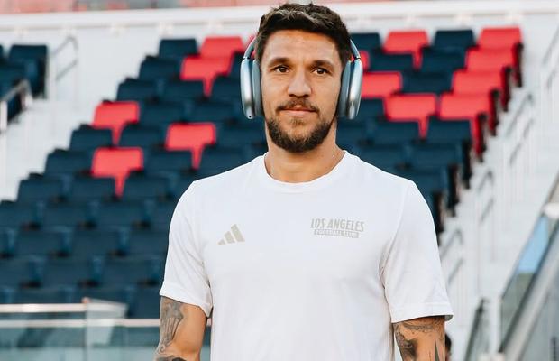 Alexandru Băluță a fost prezentat oficial la noua echipă: „A semnat!”