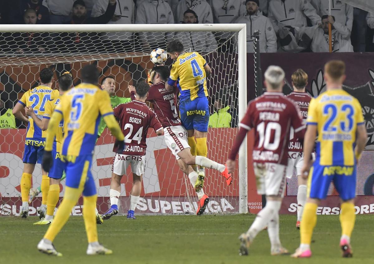 Victor Angelescu s-a convins de Moruțan și Paraschiv după remiza obținută de Rapid cu Petrolul: „Atunci vor ajunge la un nivel optim”