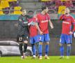 Matei Popa (stânga), în FCSB - FC Botoșani // FOTO: Cristi Preda (GSP.ro)