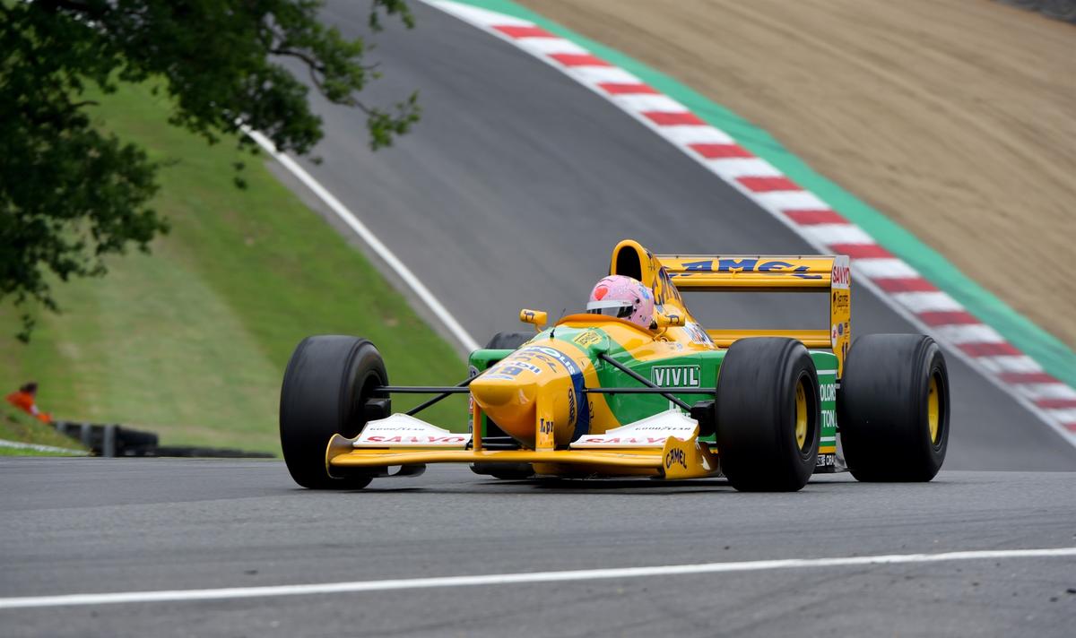 Benetton B192, monopostul cu care Michael Schumacher a obținut prima victorie, vândut pentru 5 milioane de euro