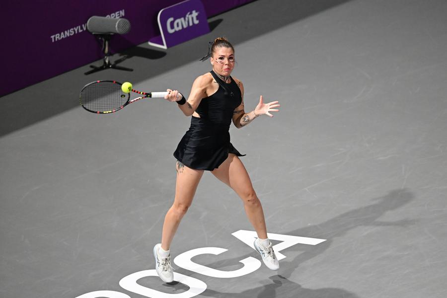 Oleksandra Oliynykova, prestație excelentă în semifinala Transylvania Open/Foto: Imago Images Emma Răducanu, în finală la Transylvania Open, după un meci maraton cu Oleksandra Oliynykova! Revenire splendidă a britanicei