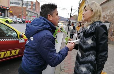 GAZ METAN // FOTO Medieșenii vor să atace campioana cu ajutorul doamnelor și domnișoarelor :)