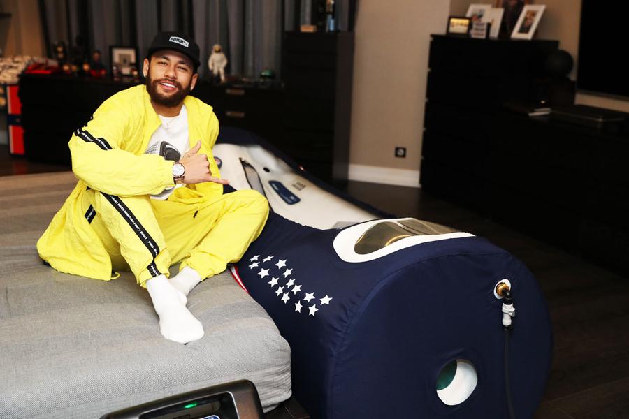 foto: neymarjr.com Neymar face totul pentru a juca împotriva Barcelonei » Sesiune dublă zilnic în camera hiperbarică pentru starul lui PSG!