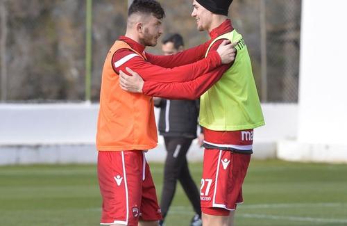 Mihai Popescu, în stânga, alături de Ricardo Grigore