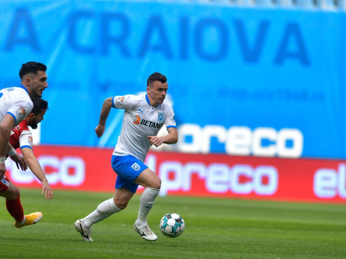 CS Universitatea Craiova - FC Botoșani 1-0 » Oltenii sunt matematic în play-off! Victorie marcă înregistrată pentru Ouzounidis